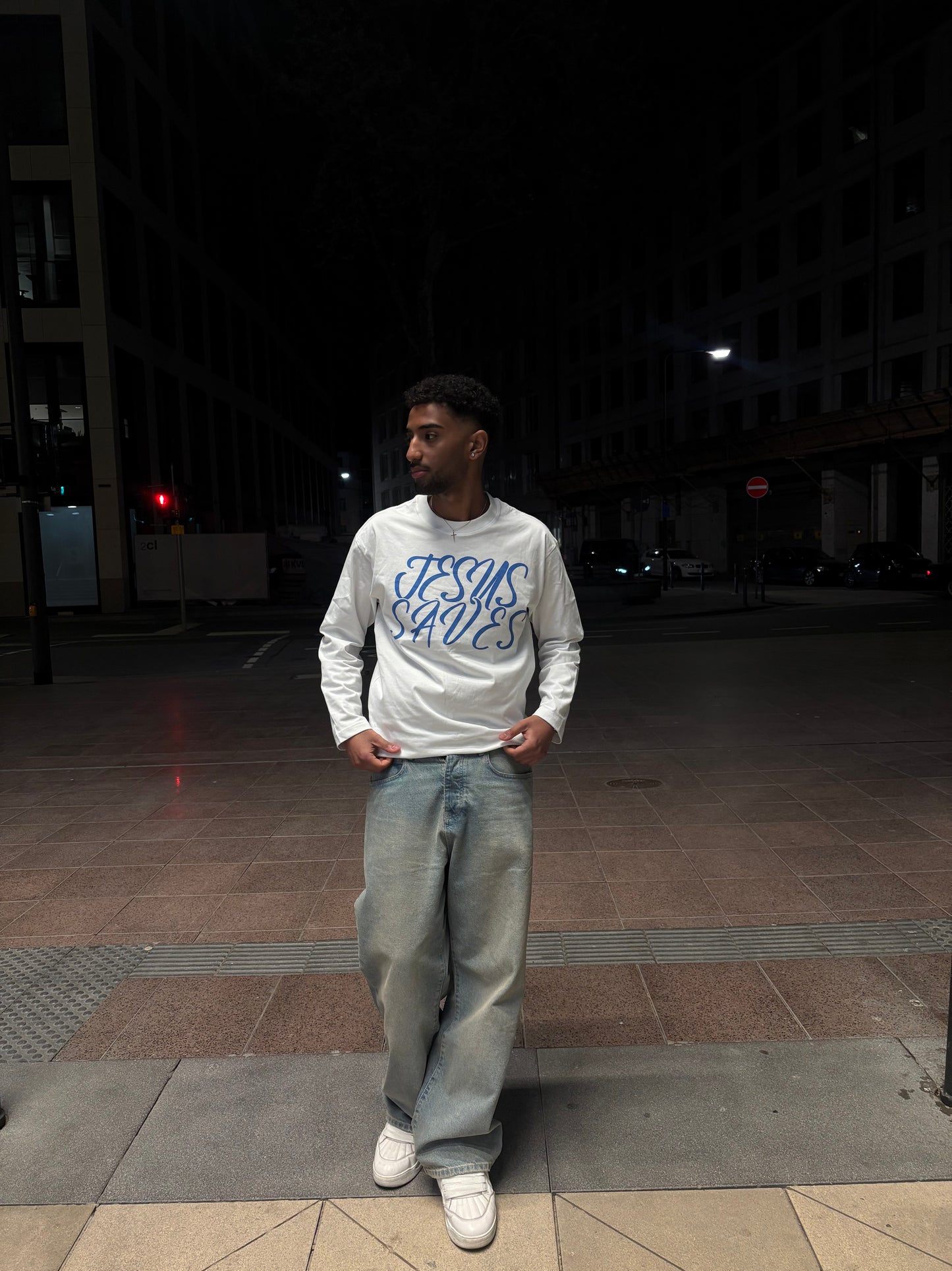 JESUS SAVES LONGSLEEVE